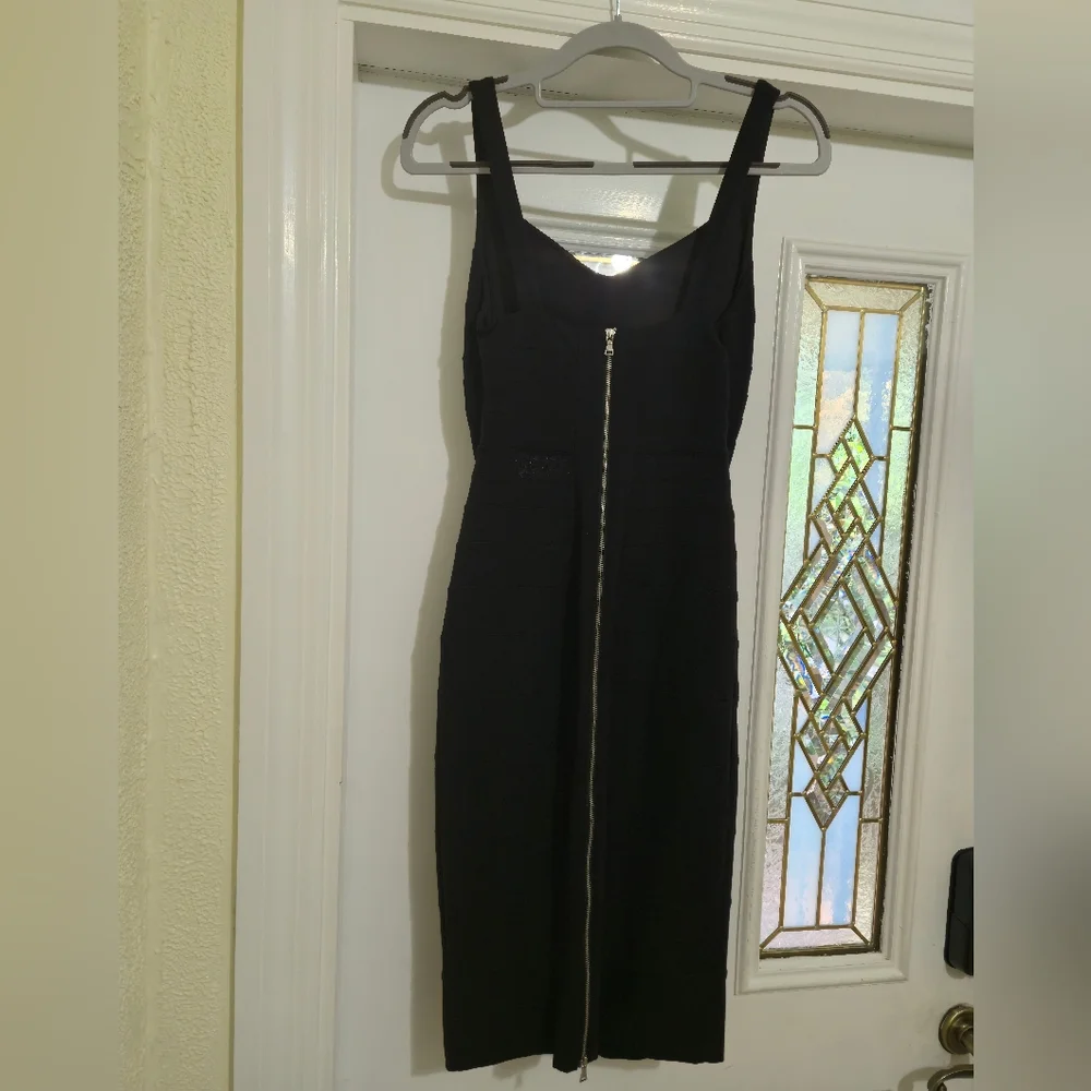 Express Bodycon Elegant Black Sleeveless Dress - Picture 4 of 5